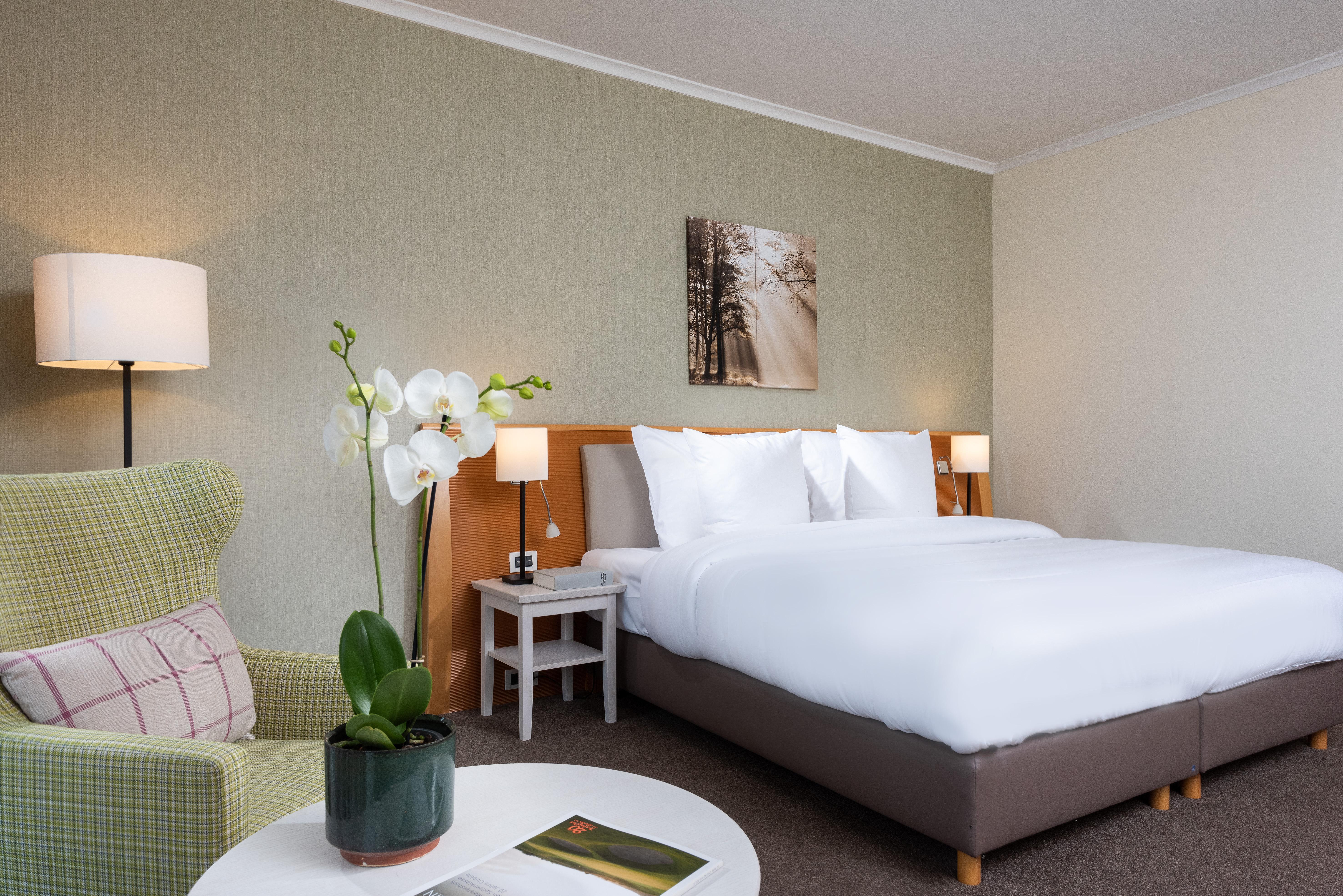Precise Resort Bad Saarow Exteriör bild A room at the hotel