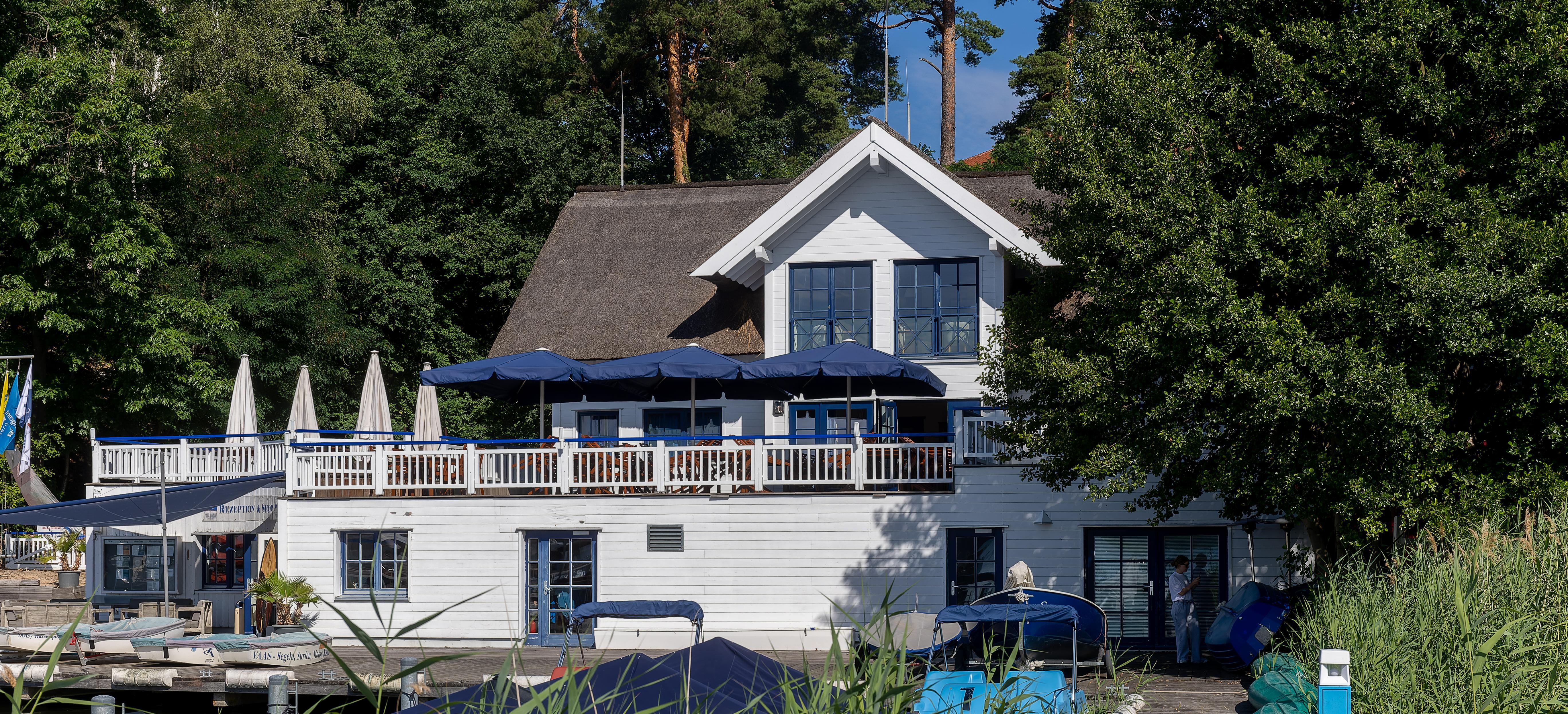 Precise Resort Bad Saarow Exteriör bild Restaurant