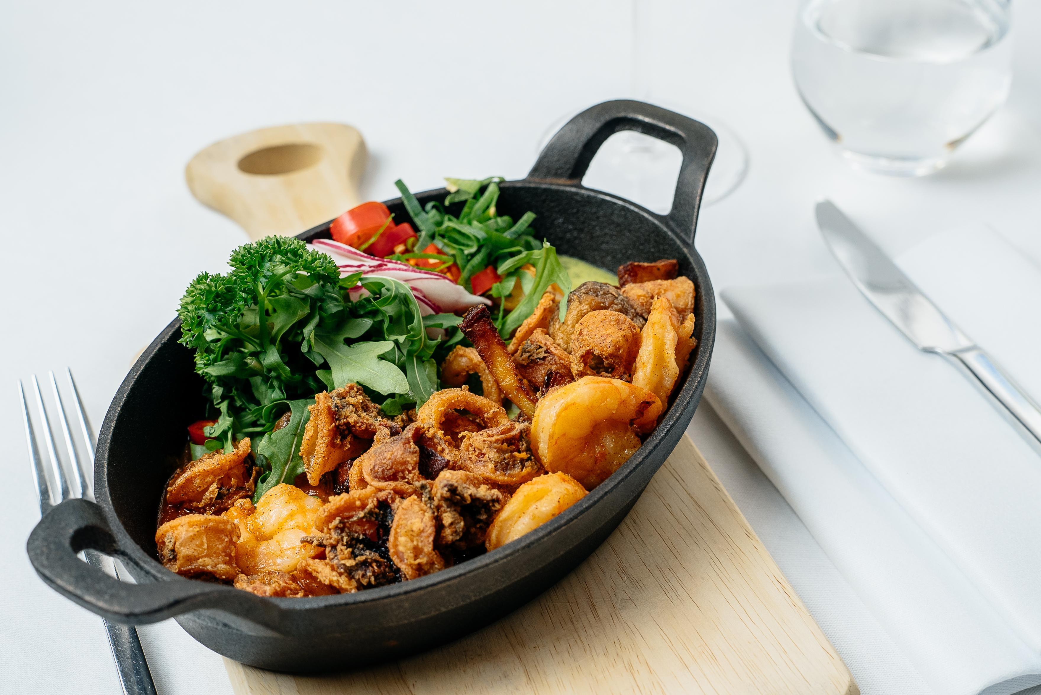 Precise Resort Bad Saarow Exteriör bild A vegan meal served on board a KLM flight